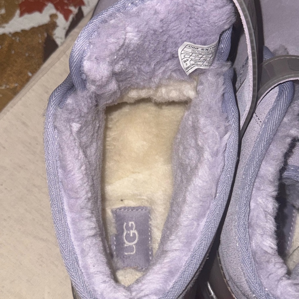 UGG Neumel Clear boots in the color June Gloom - Picture 6 of 8